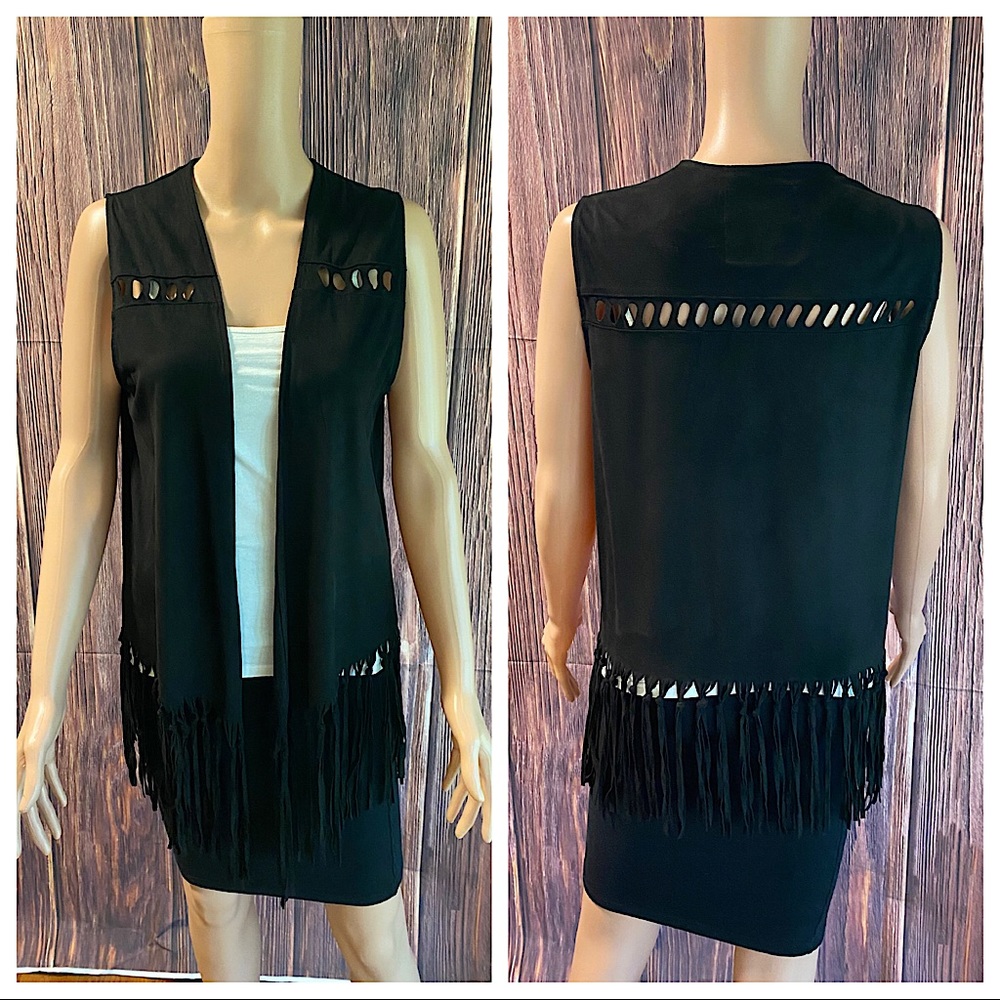 Pull & Bear size large black faux suede western style fringe boho vest